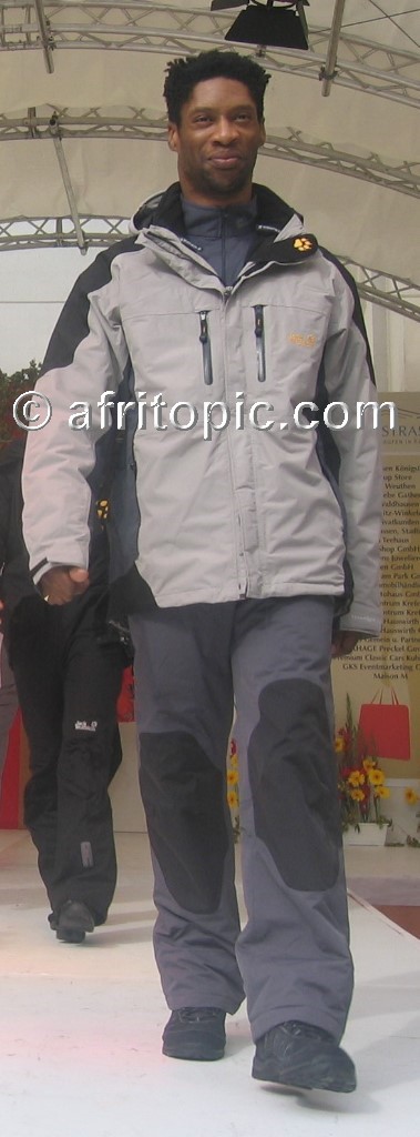 ../Images/krefash2 595c.jpg